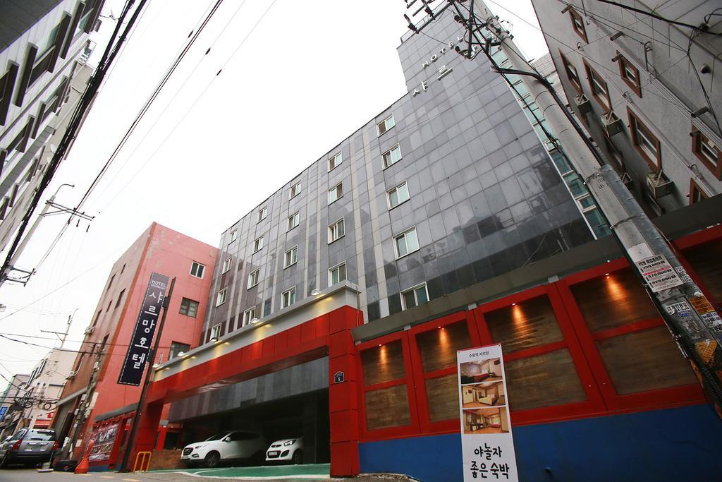 Charmant Hotel Suwon Extérieur photo